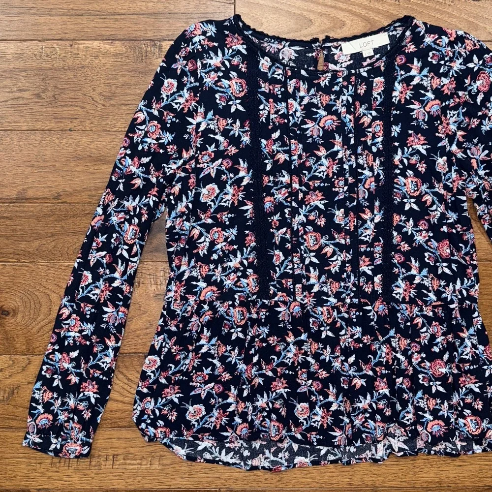Women’s LOFT Peaplum Long-Sleeve Boho Floral Blouse - Size S
